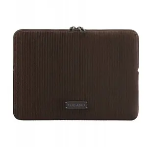 Чехол TUCANO Velluto 2 для MacBook Air 13" (M4/M3/M2/M1/2025–2018), MacBook Pro 13" и ноутбуков 12" — коричневый