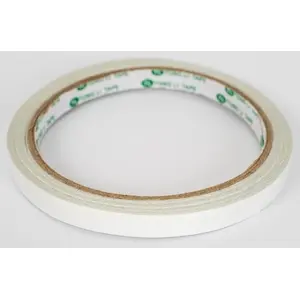 Divpusējā līmlente FANDY 8 mm x 10 m
