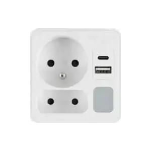 Разветвитель питания с индикатором Plastrol W-72022 — 1x USB-A + 1x USB-C