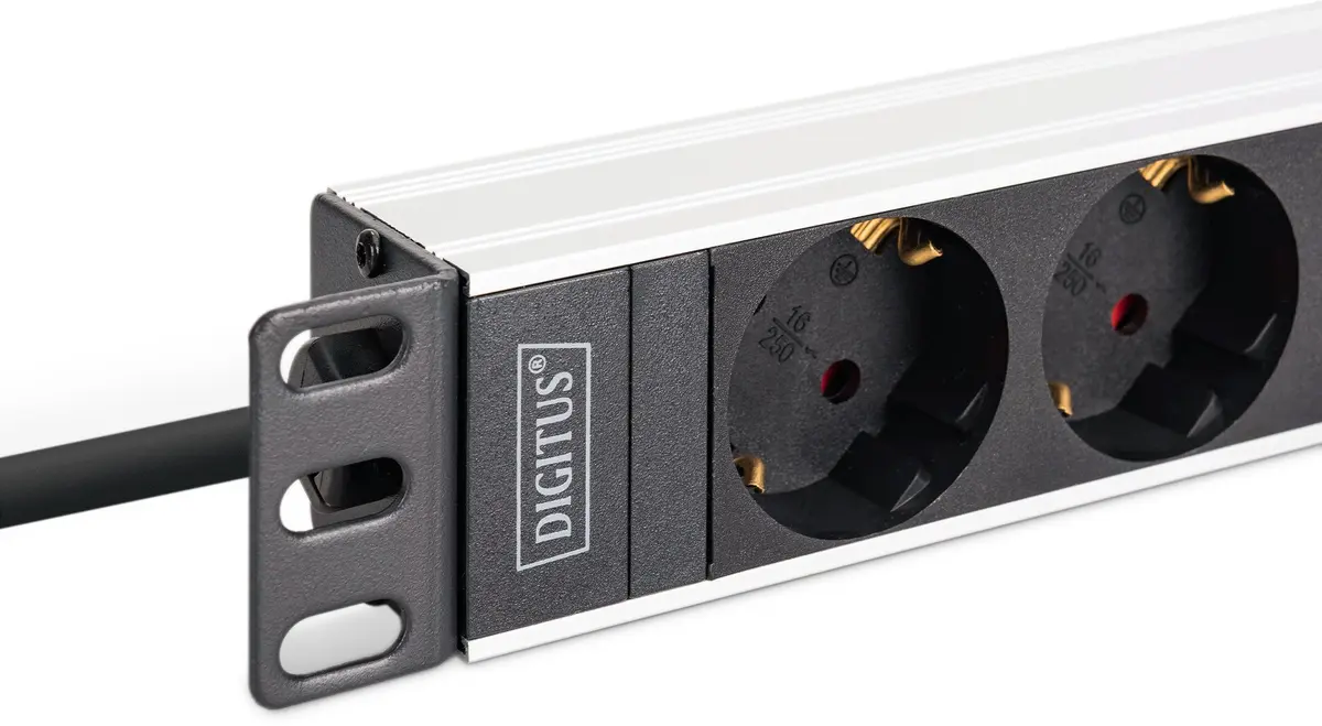 PDU DIGIT DN-95440 — 9x Type F, 1U, 230V 16A Photo 3