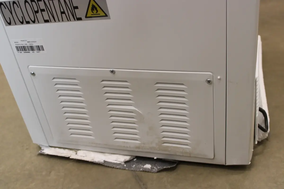 Midea MDRC152FEE01 chest freezer Photo 4