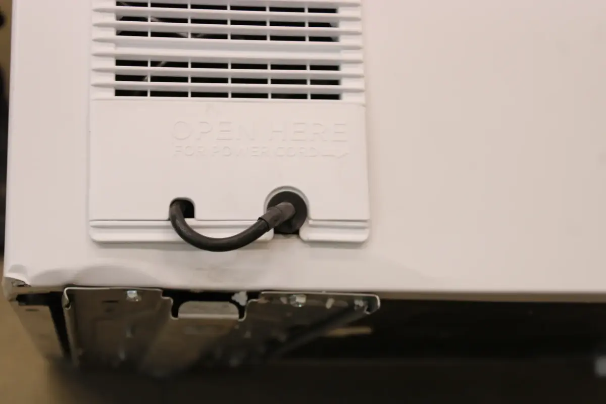 Midea MDRC152FEE01 chest freezer Photo 7