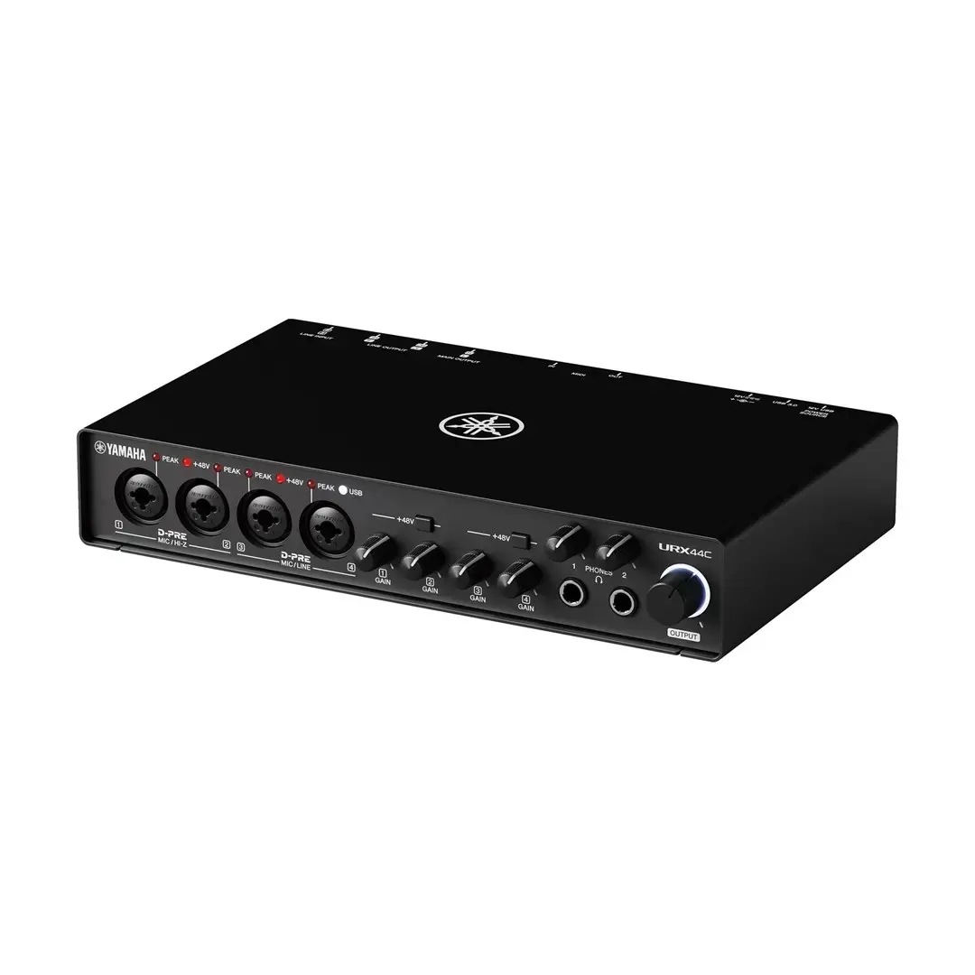 Аудио/MIDI интерфейс YAMAHA URX44C Photo 3