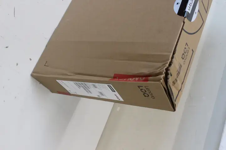 Lenovo LOQ 15AHP10 15.6" FHD Ryzen 5 220, RTX 5050 Photo 2