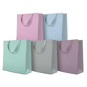 Gift Bag Paw Decor Collection PL11AGB1021003, Premium Medium 20×25×10 cm, Monocolor Pastel Mix