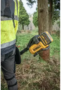 Нож для засорений и зарослей STANLEY DCMBC723N 54V совместим с аккумуляторами DEWALT