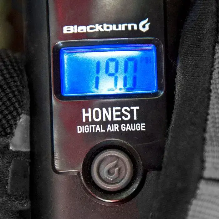 Blackburn Honest digitālais spiediena mērītājs 0,07–10,3 bar Photo 5