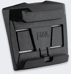 Piestiprināšanas plāksne Petzl E073AB00 priekš ARIA, PIXA (no 2025), SWIFT RL (no 2023), XENA lukturīšiem — melna, 20 g