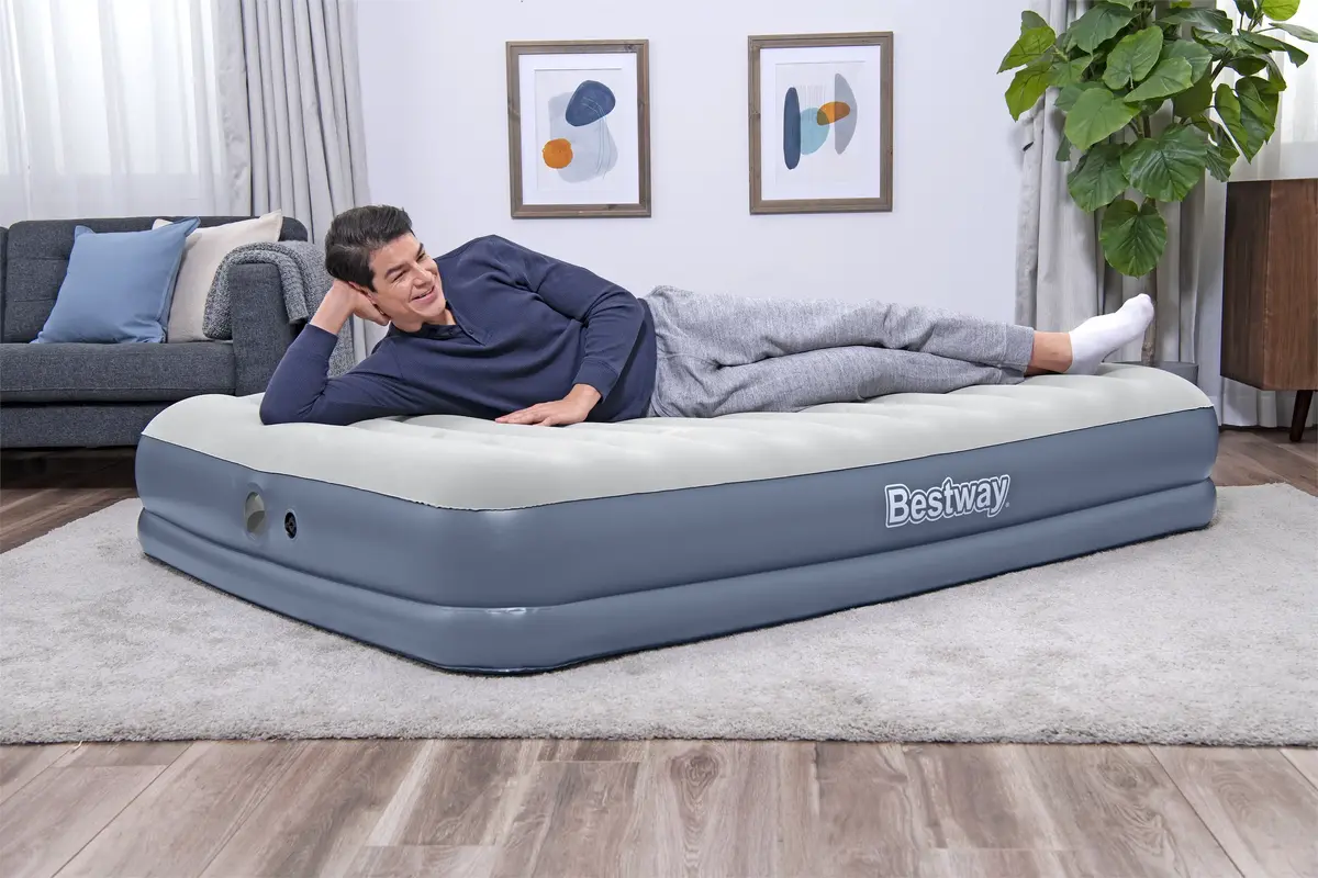 Надувной матрас Bestway Tritech Queen с насосом Photo 17