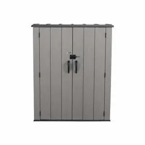 Dārza šķūnis LIFETIME 60300 — metāla, ar divvērtņu durvīm un plakanu jumtu, 1425×736×1739 mm