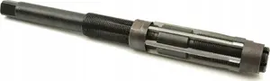 Настройный развертка HSS GEKO G38267 38–44 мм, набор 15 шт.