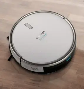 Robot vacuum Concept Solution VR2020, round, white, 120 min runtime, 0.6–0.7 L dust container, Li-Ion 2600 mAh