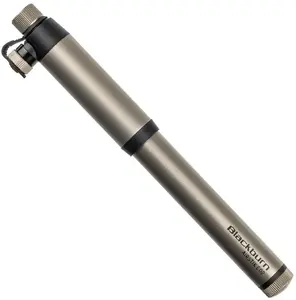 Roku pumpis Blackburn Airstik CO2 Mini Pump (2025) — kompakts velo CO2 piepildītājs un rokas pumpis