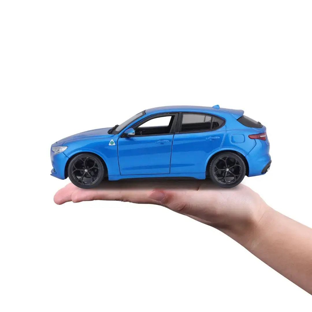 Bburago SUV model 1:24 preassembled 18-21086 Photo 11