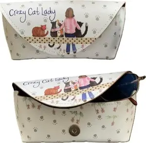 Briļļu futrālis Crocodile Creek GL09 Crazy Cat Lady — ciets aizsargfutrālis ar kaķu rakstu