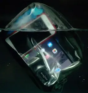 Waterproof RunOff Phone Case by NITEIZE, model ROCM-09-R8 — waterproof protective pouch for phones