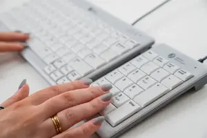 Quiet, comfortable scissor-switch typing