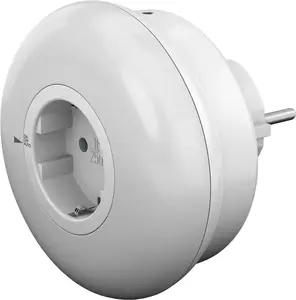 Iespraudžams LED nakts gaismeklis GOOBAY RB64566 — balts, augstums 72 mm, svars 78.6 g