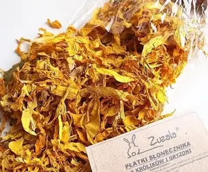 Sunflower Seeds Zuzala PŁATKI SŁONECZNIKA – shelled sunflower kernels, snack and baking ingredient