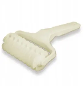 Pastry cutter roller Tomgast T-80042, 12 cm diameter