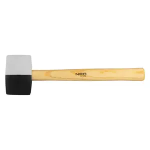 Ērmelis NEO tools 25-067, koka rokturis, galva 450 g, garums 340 mm, svars 606 g, melns/balts