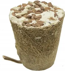 Garden Fun жирный колокольчик с орехами, кокосовое волокно, 250 г — лакомство для птиц
