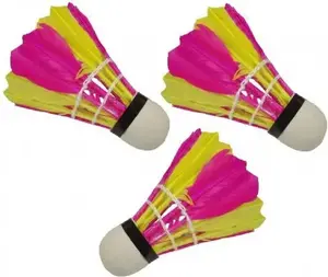 Badmintona bumbiņas Victoria Sport modelis 1000756 spalvu 3 gab. rozā‑dzeltenas