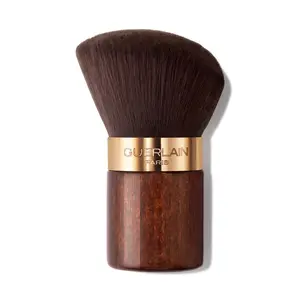 Кисть для пудры Guerlain Terracotta Light, скошенная головка, мягкая щетина, 1 шт