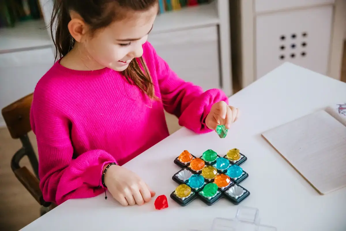 Iuvi SmartGames Diamond Quest — galda puzle Photo 5