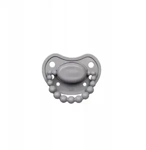 Соска Nuk LUU KIDS-SMOCZEK 0–3M Lovely Gray — детская соска для 0–3 мес