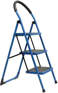 Three-step folding ladder GEKO G02436 — compact portable household ladder