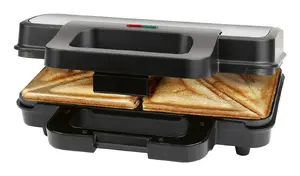 Sandwich maker ProfiCook PC-ST 1315 — 900 W, stainless steel, 4 sandwiches