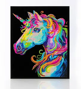Diamond Dotz Adults Flocked Neon Unicorn — набор алмазной мозаики, велюровый холст с неоновыми брилиантовыми стразами