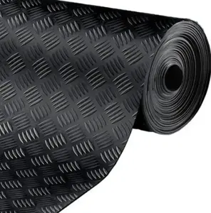 Ieejas paklāja ruļļa UN Revogum CHECKER, biezums 3 mm, 1,2 m × 10 m