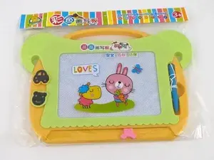 Magnetic doodle board Adar Tablica znikopis in pouch — Adar model 484276