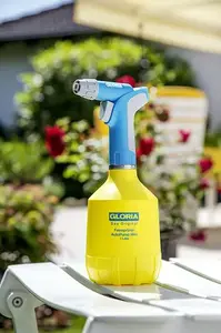 INDESIT GLORIA AutoPump Mini пластиковый аккумуляторный насос 1.1 л для сада, синий/желтый