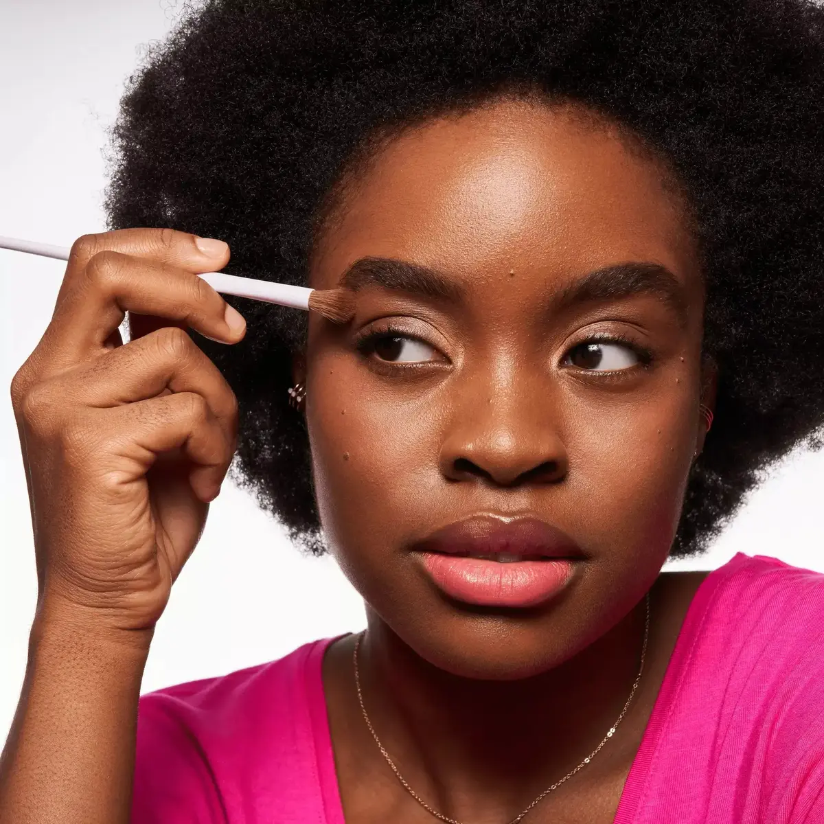 Essence Blending Brush — Essence Photo 3