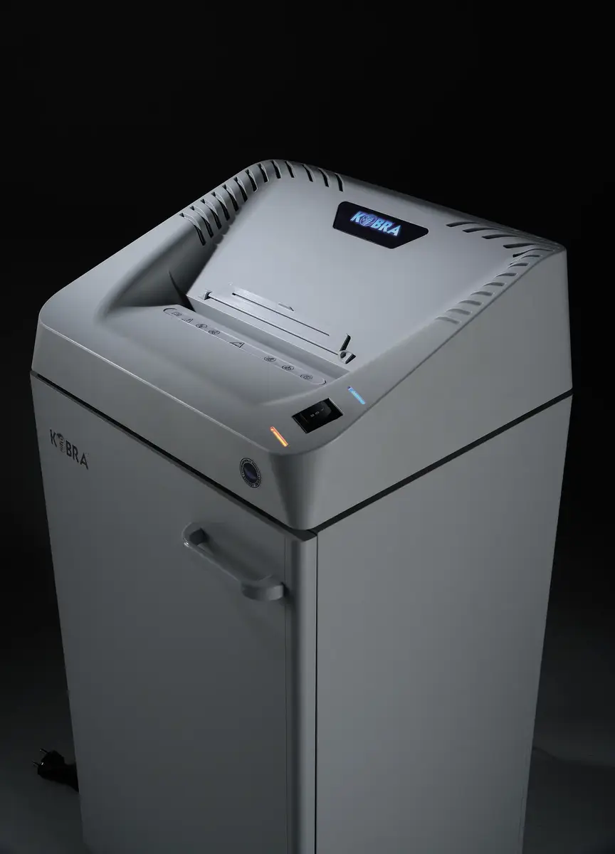 Shredder KOBRA 300.1 C2 ES P-5 600 W Photo 3