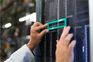 HPE ProLiant ML350 Gen11 NS204i-u uzstādīšanas komplekts servera krātuvei