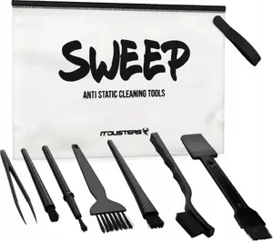 ESD-safe IT duster brush by EBC Polska Sp. Z O.O, model SWEEP — anti-static cleaning tool for electronics