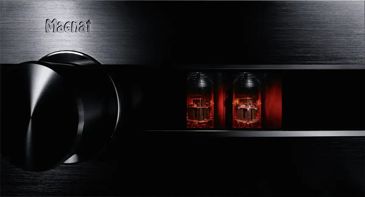 Magnat MA-900 Стереоусилитель Photo 2