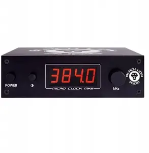 No name Black Lion Micro Clock MKIII - kompakts galda pulkstenis, analogais displejs