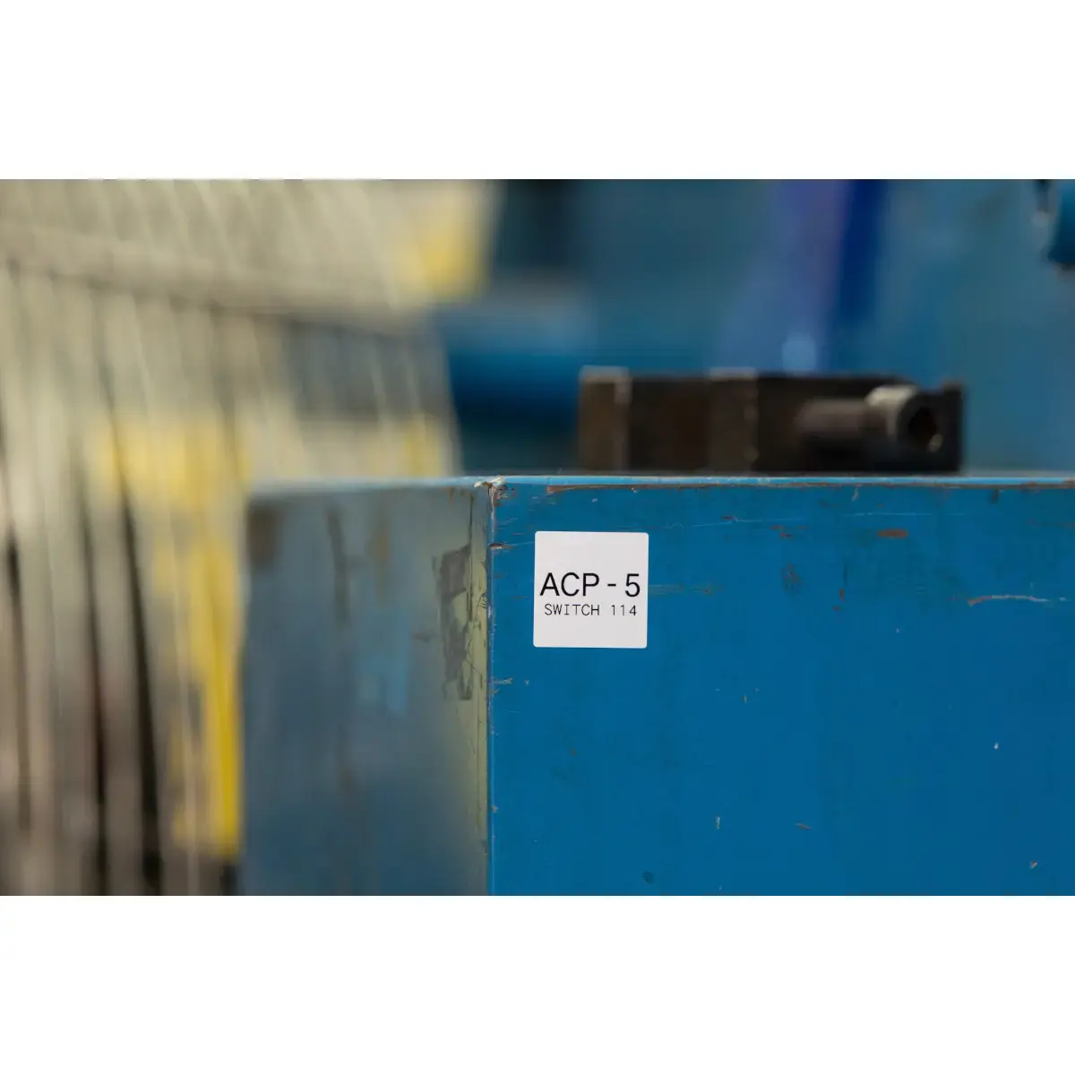 Brady M4-90-422 polyester self-adhesive labels Photo 3