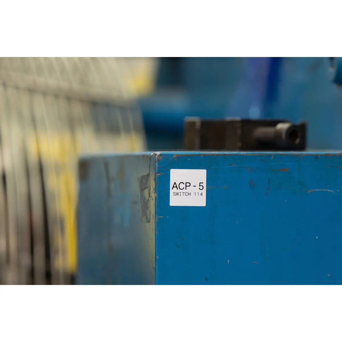 Brady M4-90-422 Printer Labels Photo 4