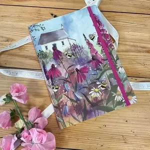 Notebook A5 TEKA LCN20 — elastic band closure, bee garden design