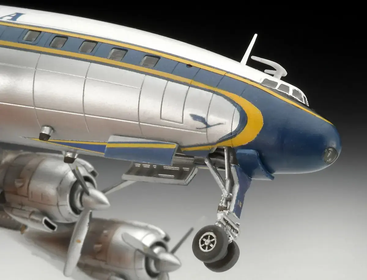 REVELL Lockheed L.1049G Super Constellation modelis Photo 5
