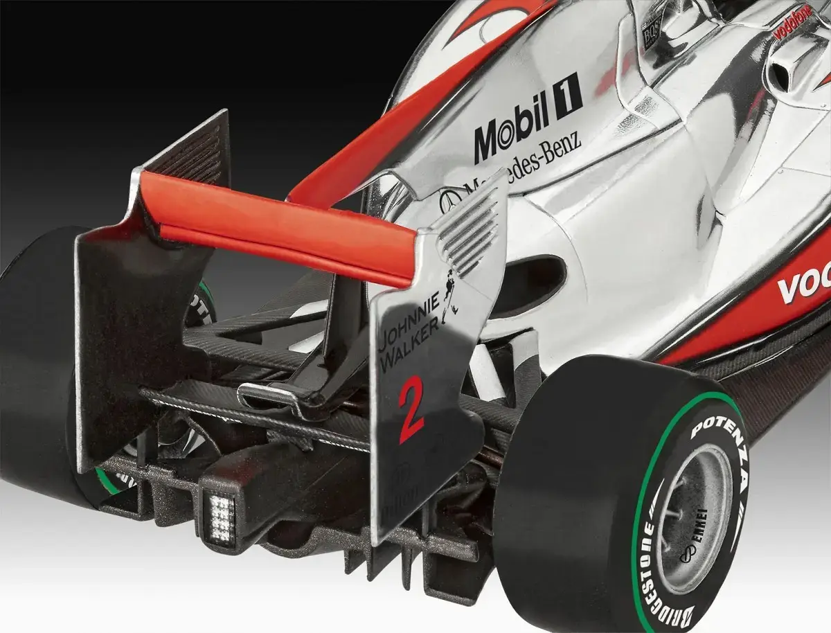 Пластиковая модель REVELL McLaren MP4-25 Photo 4