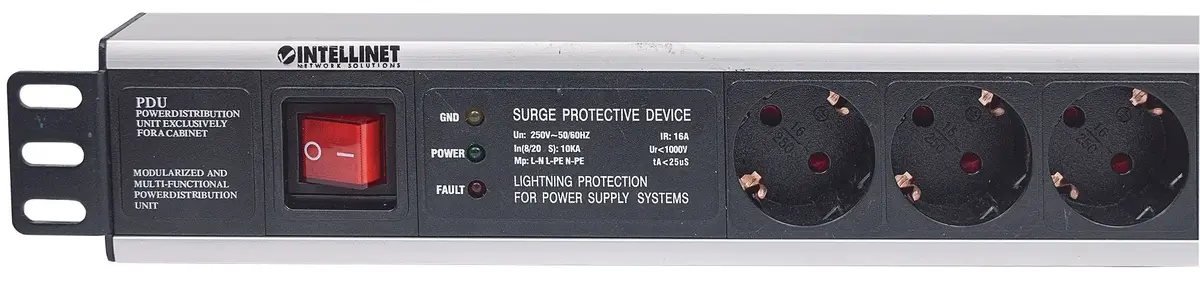 Sonstige Intellinet 19" 1.5U 6-розеточный PDU Photo 4