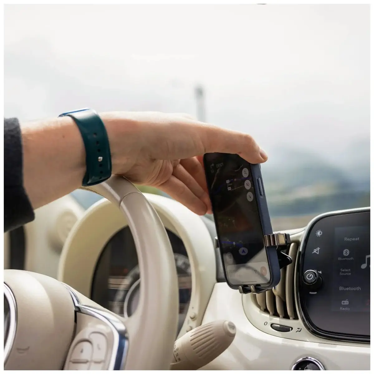 FIXED Gravity (2nd gen) bike smartphone passive holder Photo 7