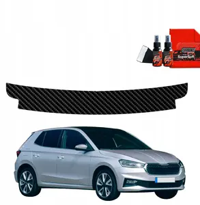 Aizsargplēve bagāžnieka slieksnim GrizzGlass BodyShield priekš Skoda Fabia (2019–2025) — oglekļa raksts